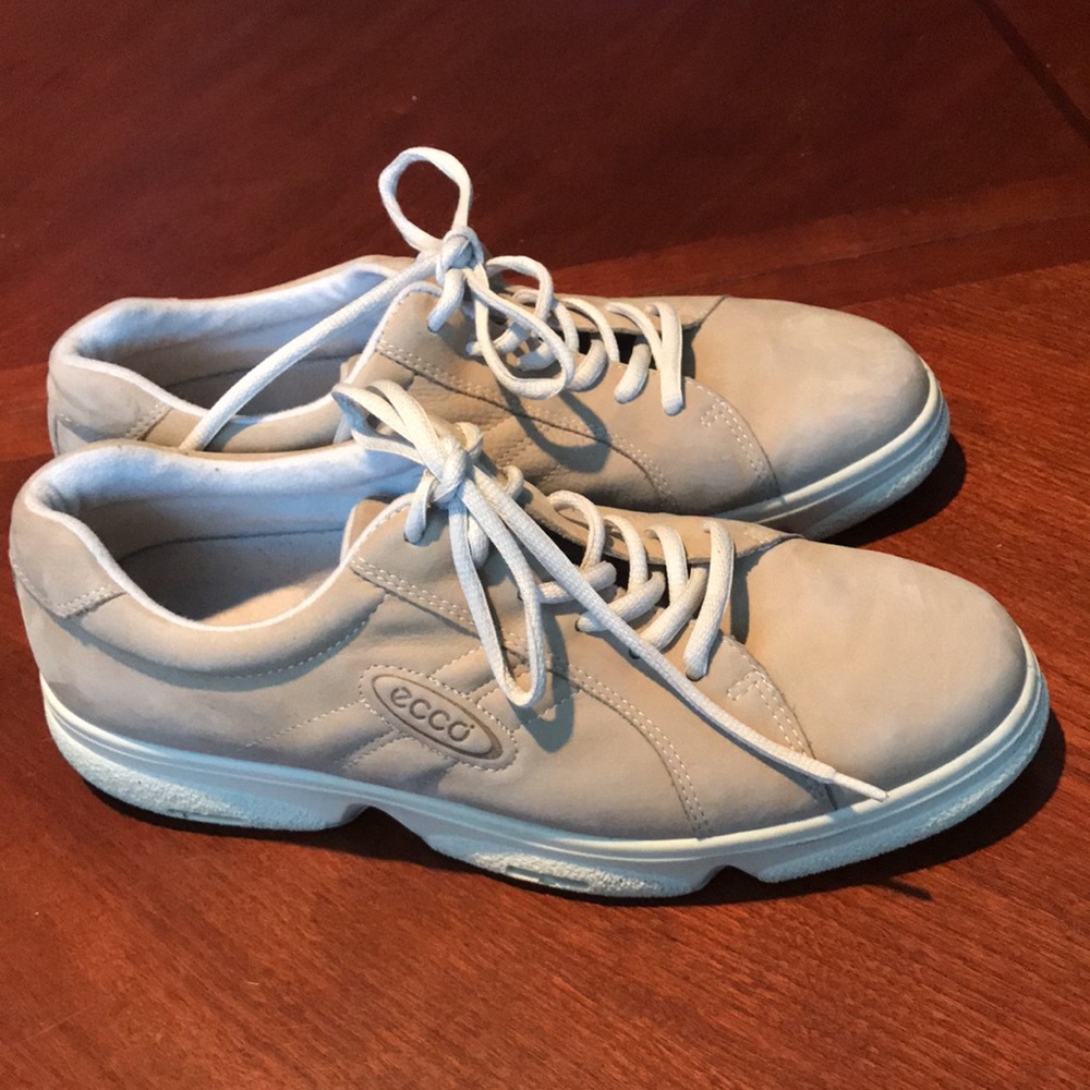 Ecco Beige Tan Leather Sneakers Shoes Size 40 Gem